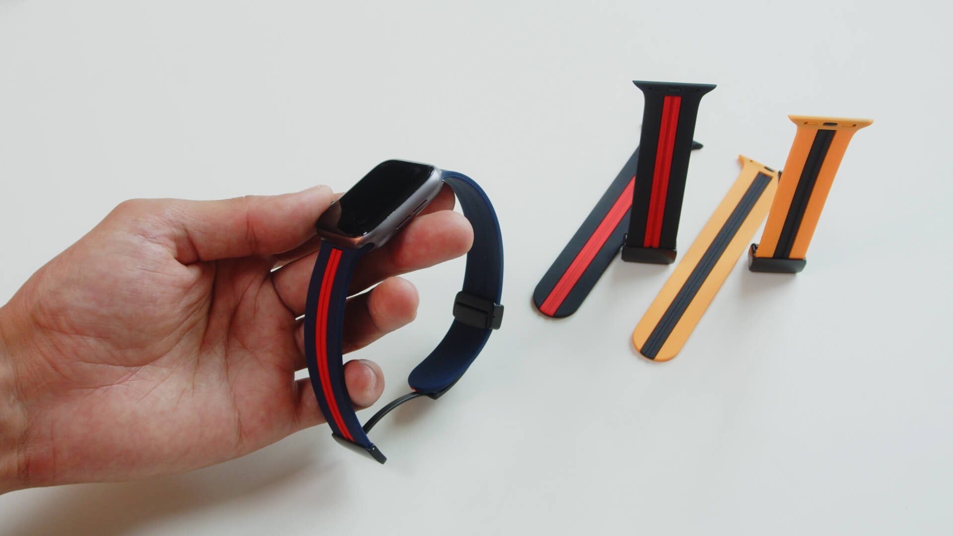 Silicone apple watch bands with slider and magnetic buckle 3. Dabojin Silicone Product Manufactory