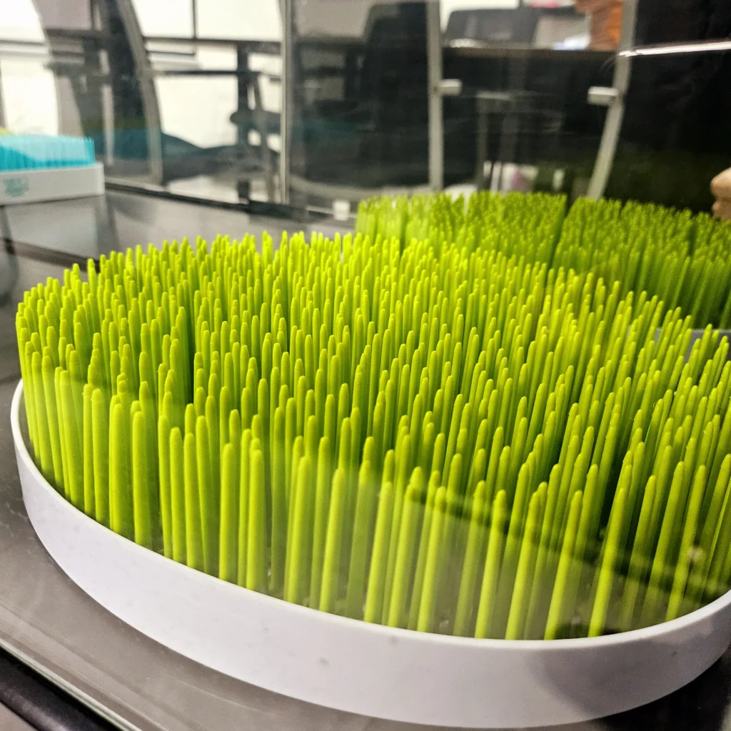 Silicone Grass-Like Pad